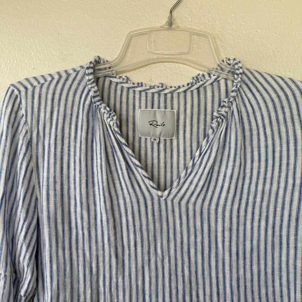 Rails XS Blue White Raylyn Top Fremon ruffled V-neckline peplum waist size XS - Picture 4 of 9